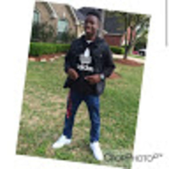 Meet your Posher, Nathanael - Picture 1 of 1